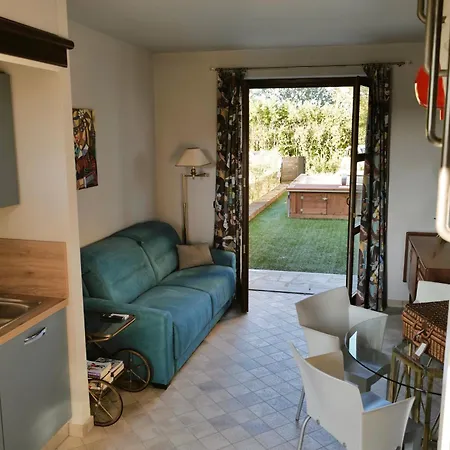 Casa Safranum Con Mini Piscina Privata E Giardino Vista Langhe * Monforte D'Alba