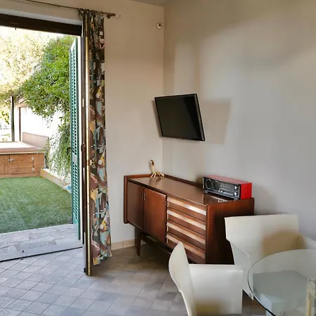 아파트 Casa Safranum Con Mini Piscina Privata E Giardino Vista Langhe