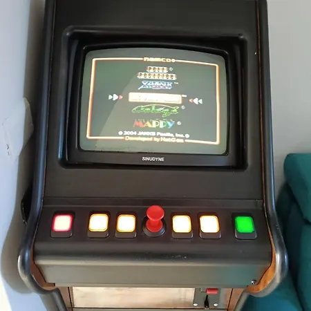 Casa Safranum Con Mini Piscina Privata E Giardino Vista Langhe *