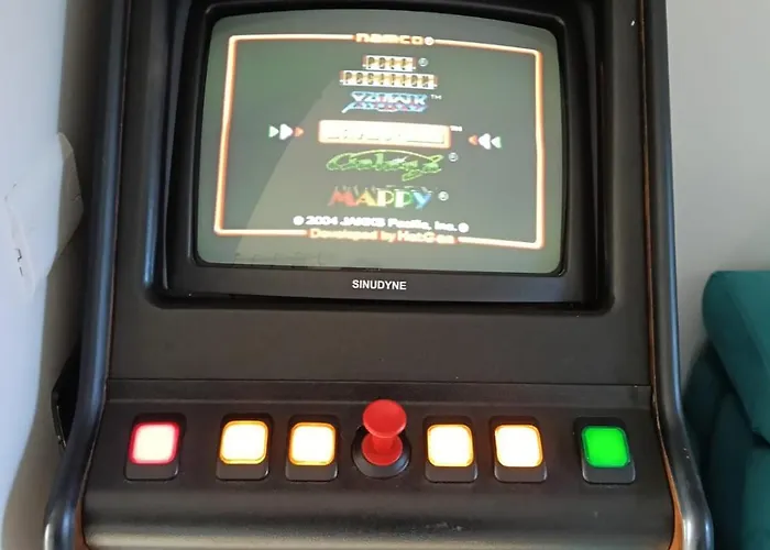 Casa Safranum Con Mini Piscina Privata E Giardino Vista Langhe *